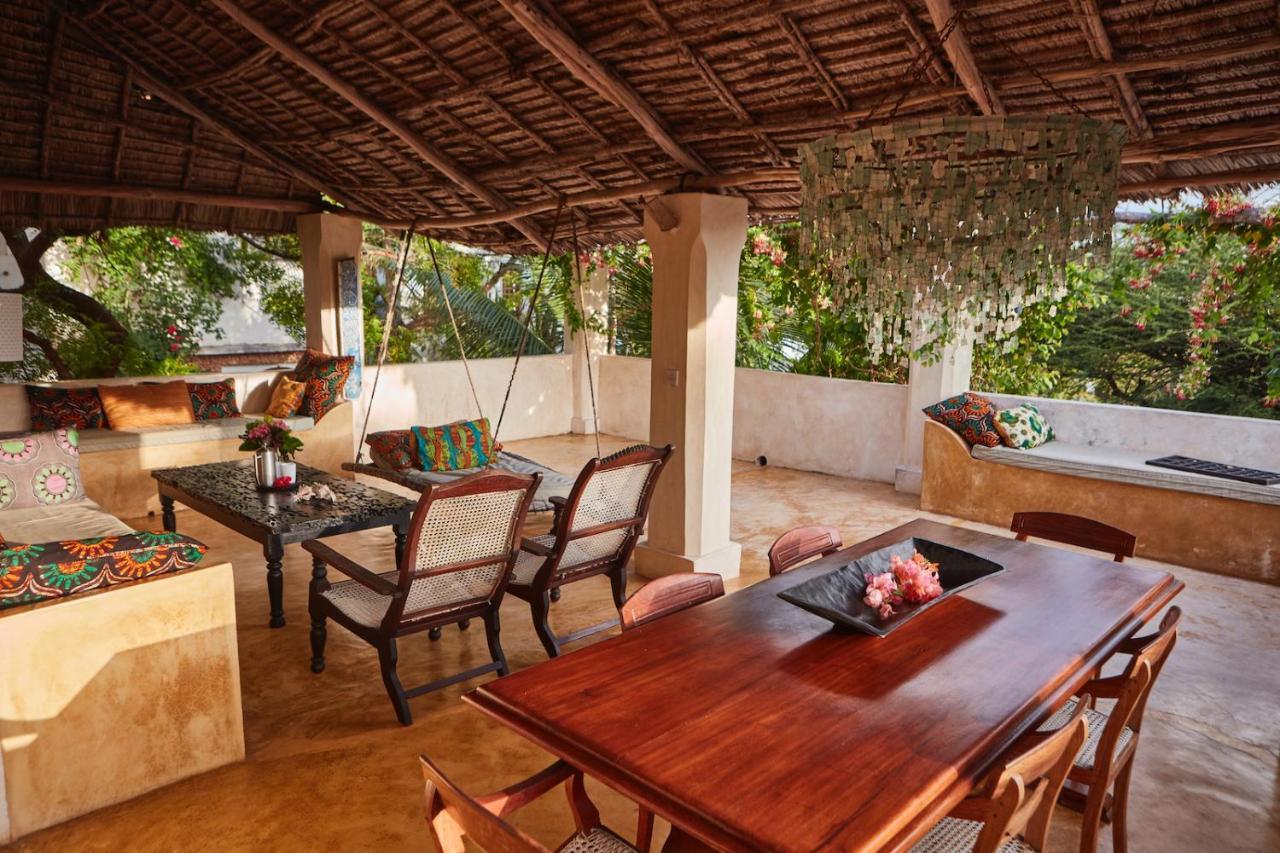 Banana House And Wellness Centre Hotel Lamu Exterior photo