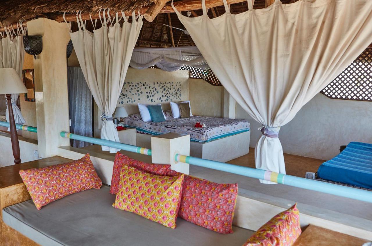 Banana House And Wellness Centre Hotel Lamu Exterior photo