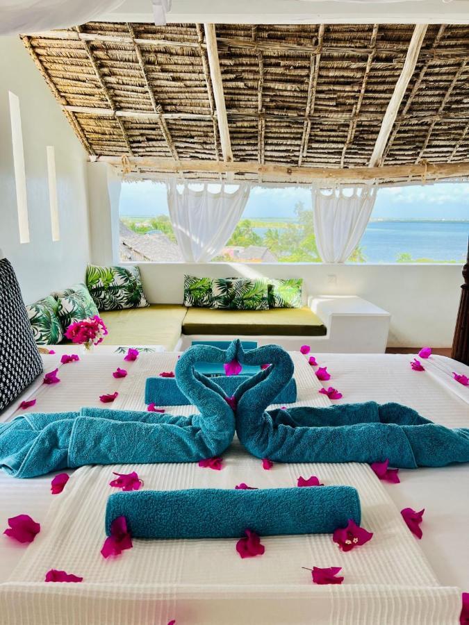 Banana House And Wellness Centre Hotel Lamu Exterior photo