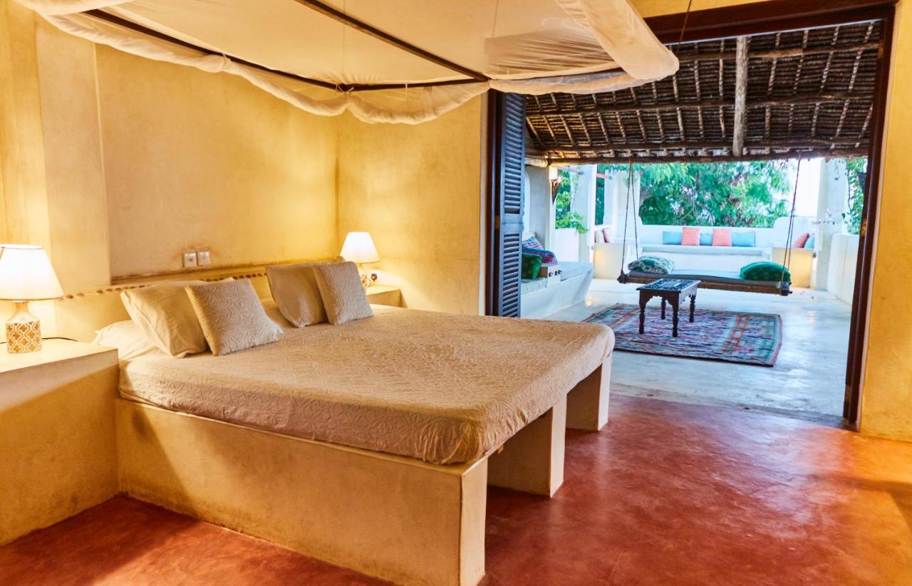 Banana House And Wellness Centre Hotel Lamu Exterior photo