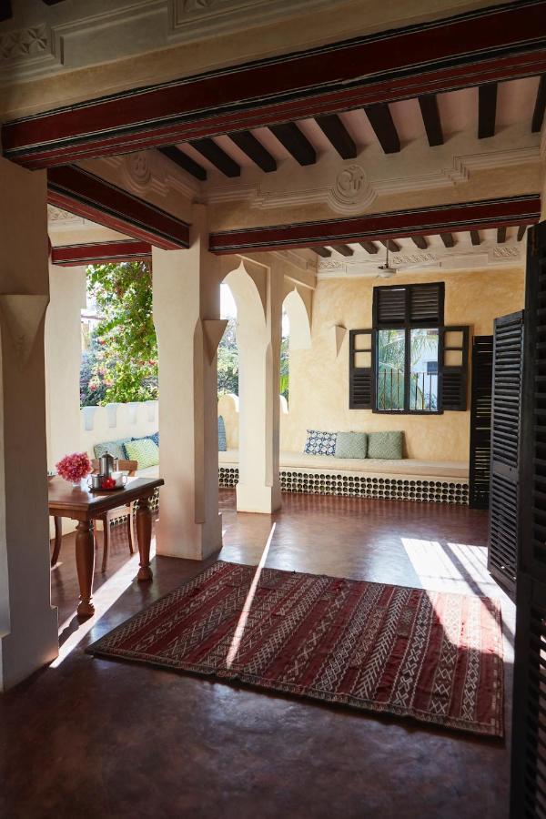 Banana House And Wellness Centre Hotel Lamu Exterior photo